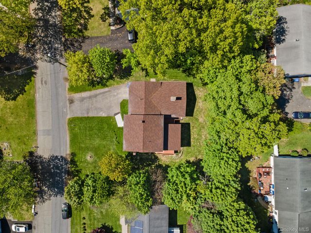 20 Park Circle Drive, Middletown, NY 10940