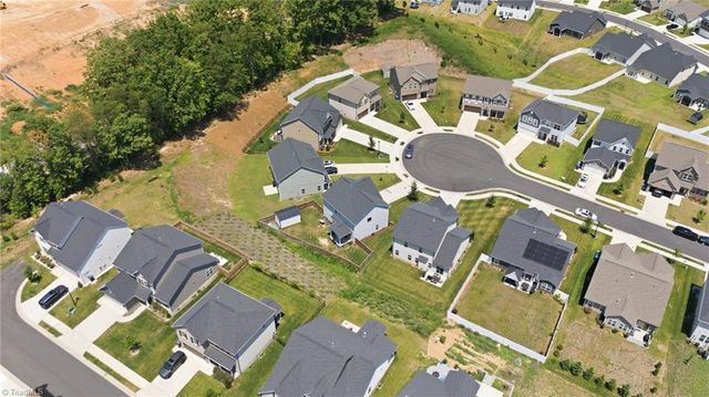 7458 Buckview Court, Kernersville, NC 27284