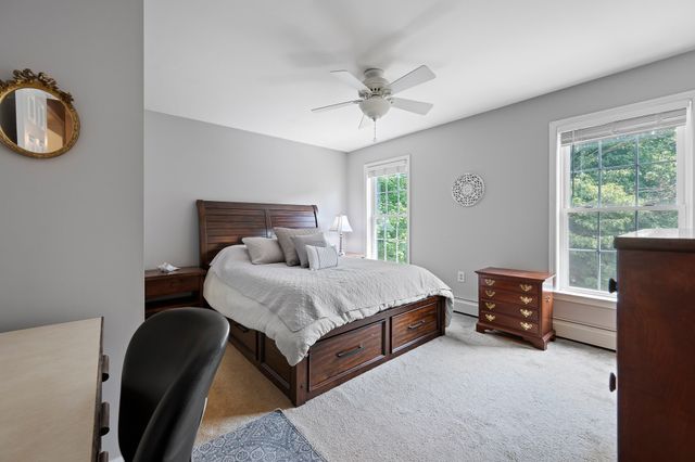 16 Central Tree Rd 16, Rutland, MA 01543