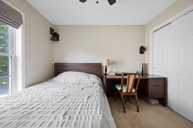 16 Central Tree Rd 16, Rutland, MA 01543