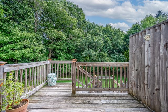16 Central Tree Rd 16, Rutland, MA 01543