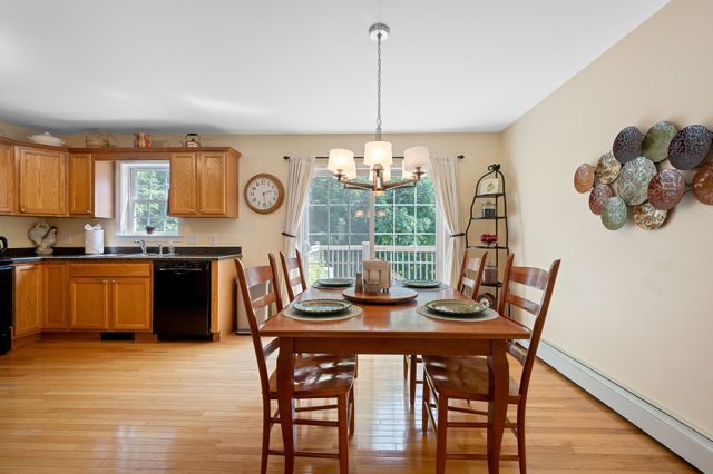 16 Central Tree Rd 16, Rutland, MA 01543