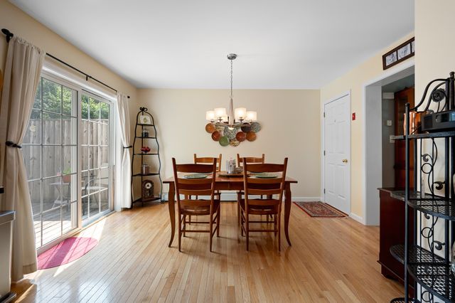 16 Central Tree Rd 16, Rutland, MA 01543