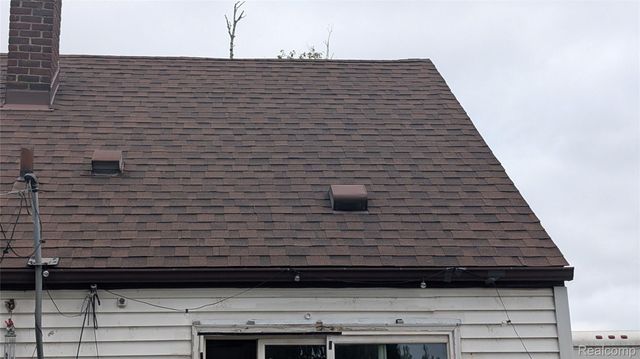 26828 Waldorf Street, Roseville, MI 48066
