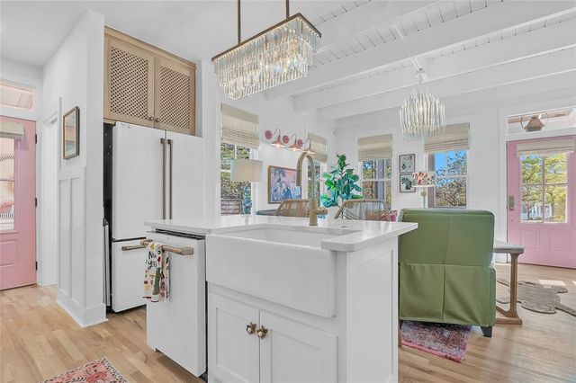 32 Firefly Lane, Carlton Landing, OK 74432