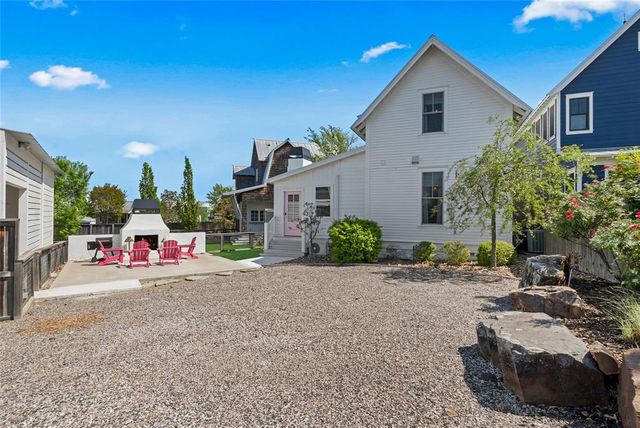32 Firefly Lane, Carlton Landing, OK 74432