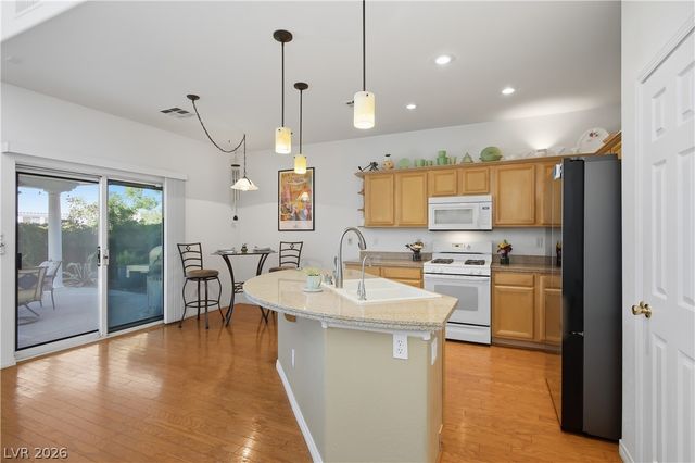 10650 Suffolk Hills Avenue, Las Vegas, NV 89129