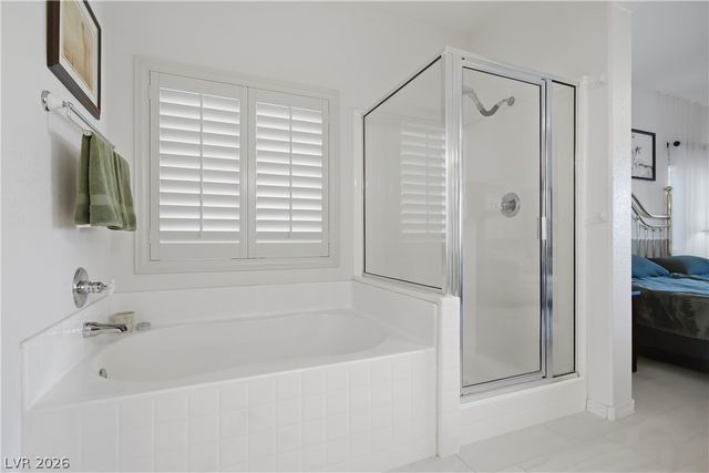 10650 Suffolk Hills Avenue, Las Vegas, NV 89129