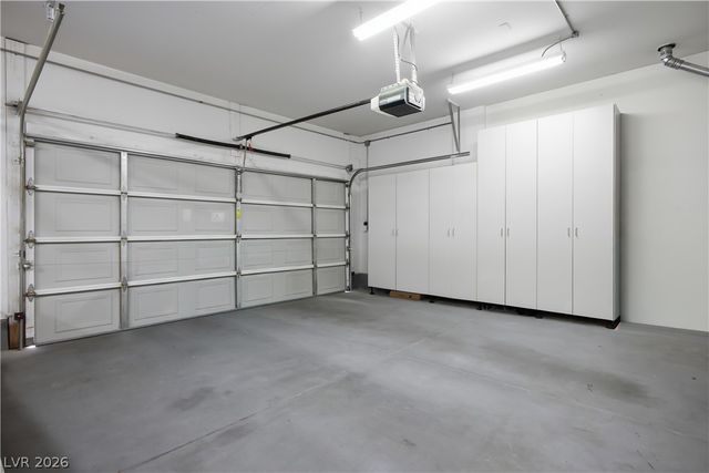 10650 Suffolk Hills Avenue, Las Vegas, NV 89129