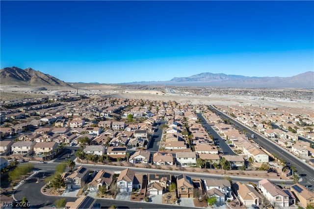 10650 Suffolk Hills Avenue, Las Vegas, NV 89129