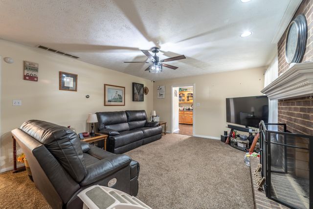 106 Baker Street, Berea, KY 40403