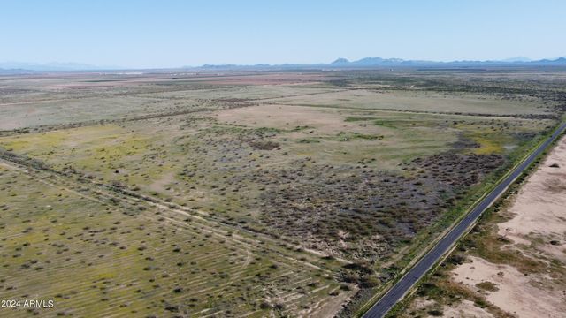 2580 S Sunland Gin Road C & D, Eloy, AZ 85131