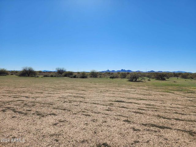 2580 S Sunland Gin Road C & D, Eloy, AZ 85131