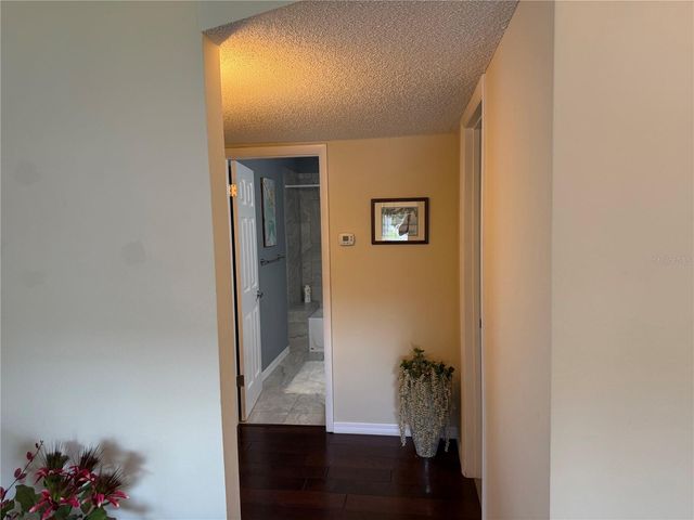 2426 ECUADORIAN WAY 40, Clearwater, FL 33763