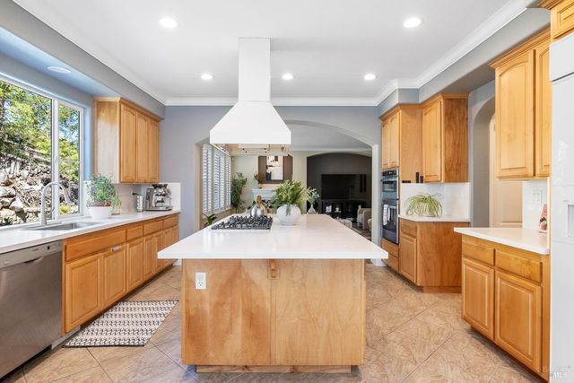 1149 Songwood Rd, Vallejo, CA 94591