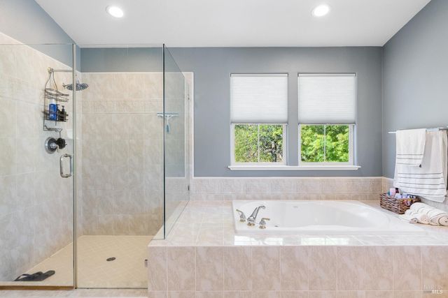 1149 Songwood Rd, Vallejo, CA 94591