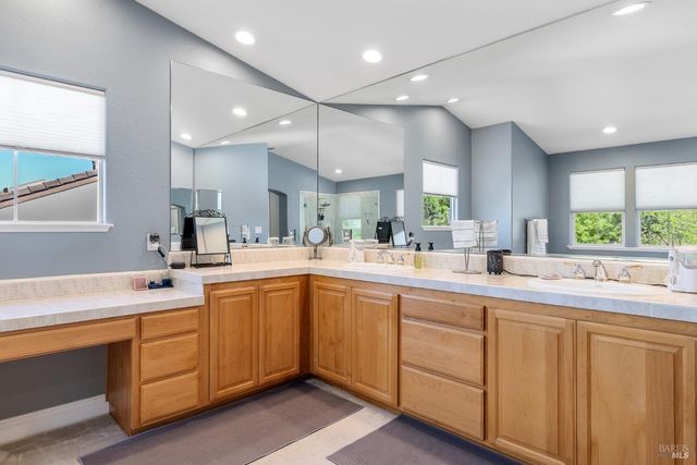 1149 Songwood Rd, Vallejo, CA 94591