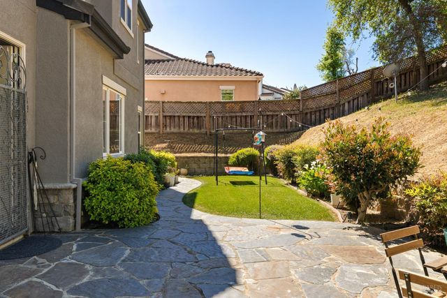 1149 Songwood Rd, Vallejo, CA 94591