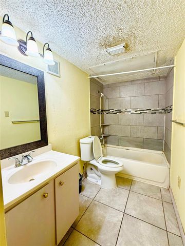 8360 Jorine Drive 8360, Houston, TX 77036