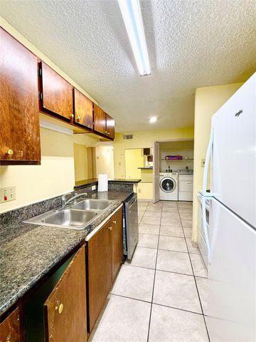8360 Jorine Drive 8360, Houston, TX 77036