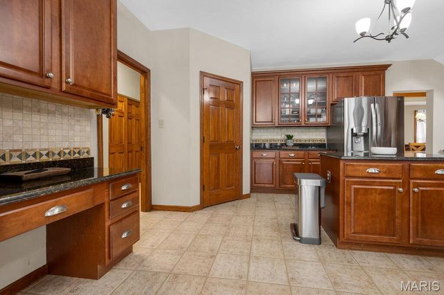 402 Hickory Grove Lane, Wentzville, MO 63385