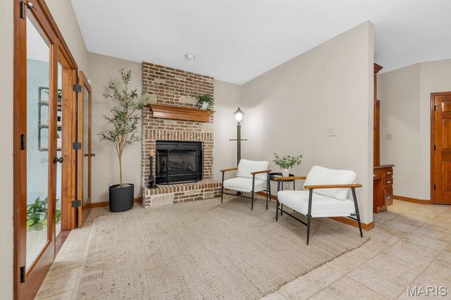 402 Hickory Grove Lane, Wentzville, MO 63385