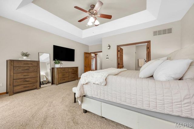 402 Hickory Grove Lane, Wentzville, MO 63385