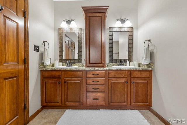 402 Hickory Grove Lane, Wentzville, MO 63385