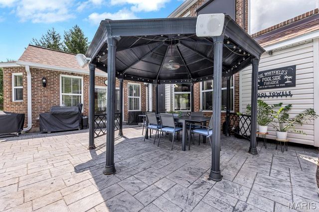 402 Hickory Grove Lane, Wentzville, MO 63385