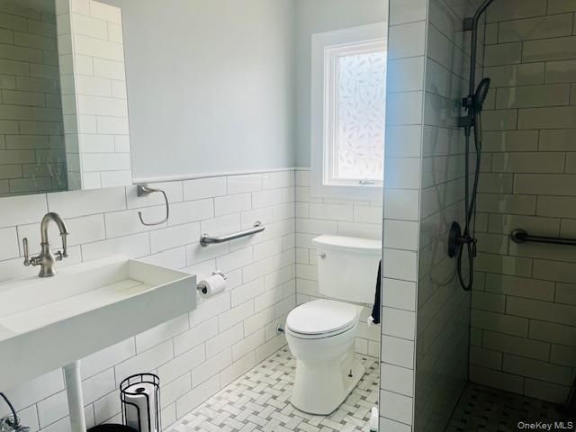 8221 251st Street, Bellerose, NY 11426