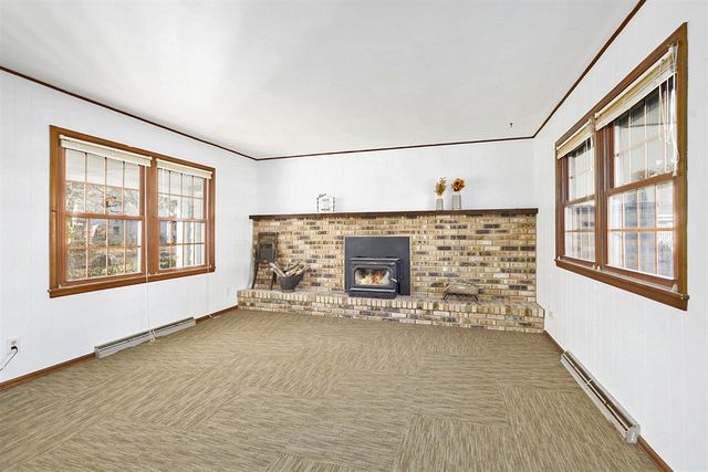 202 Moccasin Street, Buchanan, MI 49107