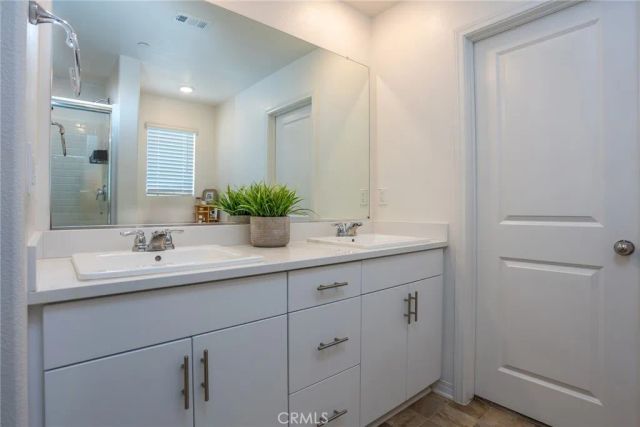 2467 Gunner Ridge Way, Rialto, CA 92377