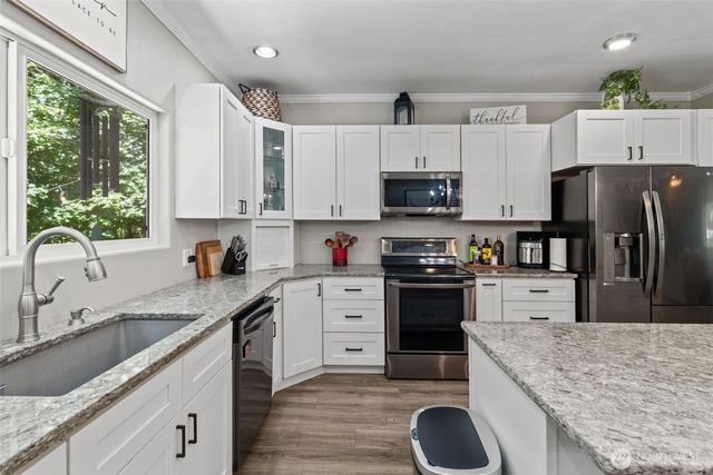 5519 Johnson Point Road NE, Olympia, WA 98516