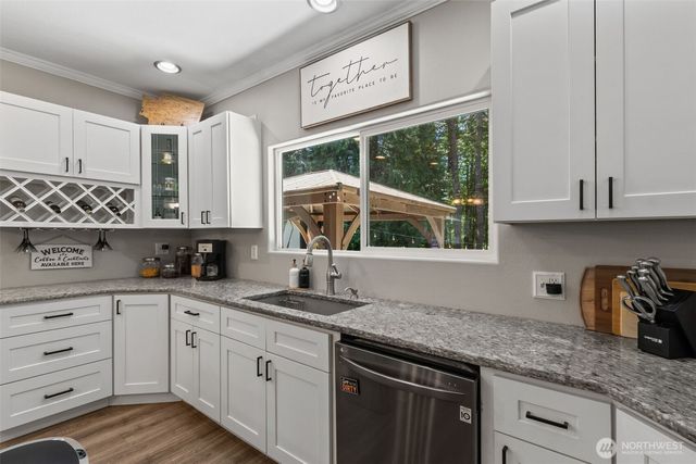 5519 Johnson Point Road NE, Olympia, WA 98516