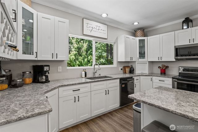 5519 Johnson Point Road NE, Olympia, WA 98516