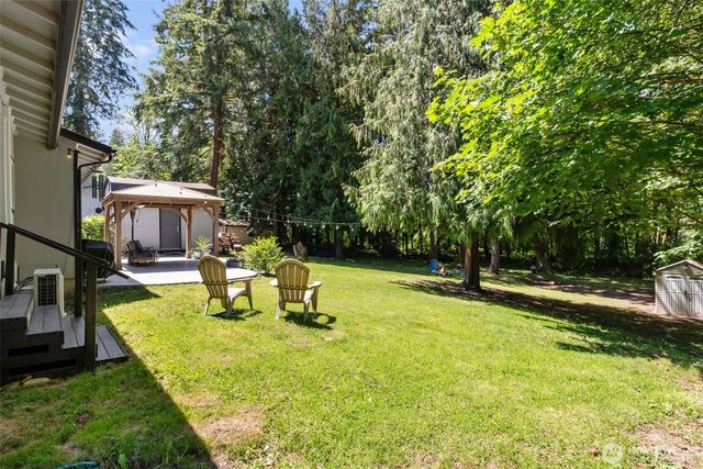5519 Johnson Point Road NE, Olympia, WA 98516