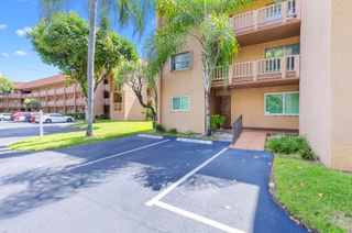 9861 Sunrise Lakes Boulevard 101, Sunrise, FL 33322