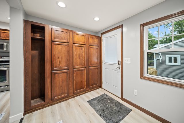 2421 14th Avenue, Moline, IL 61265