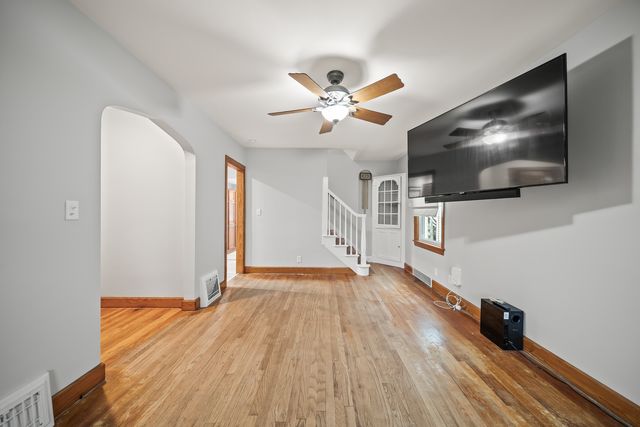 2421 14th Avenue, Moline, IL 61265
