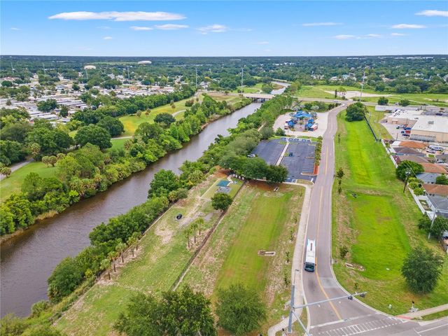 11503 WHISPERING HOLLOW DRIVE, Tampa, FL 33635