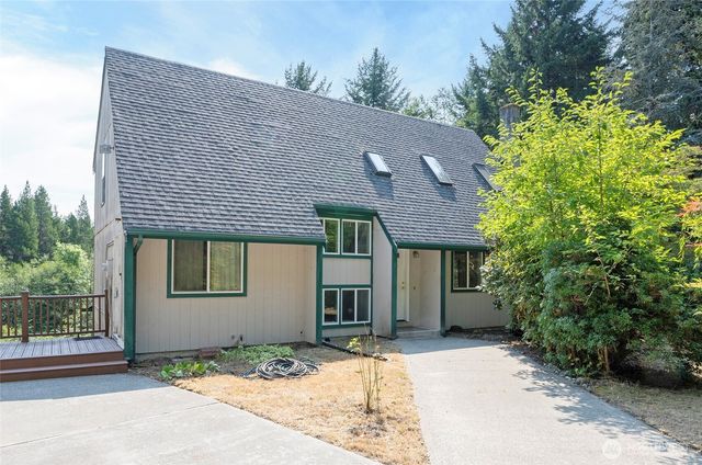 5724 NE Puget Beach Road NE, Olympia, WA 98516