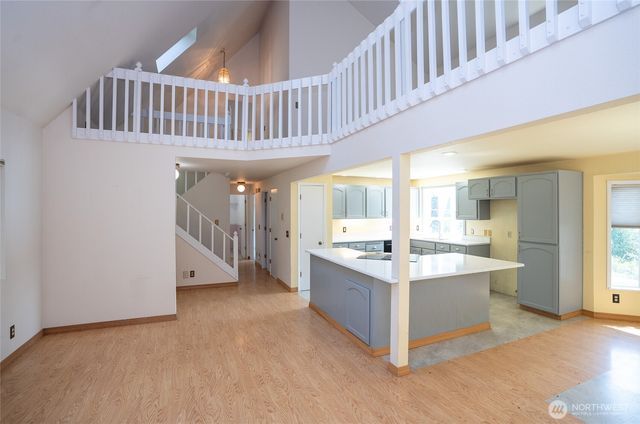 5724 NE Puget Beach Road NE, Olympia, WA 98516
