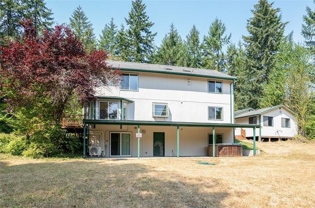 5724 NE Puget Beach Road NE, Olympia, WA 98516