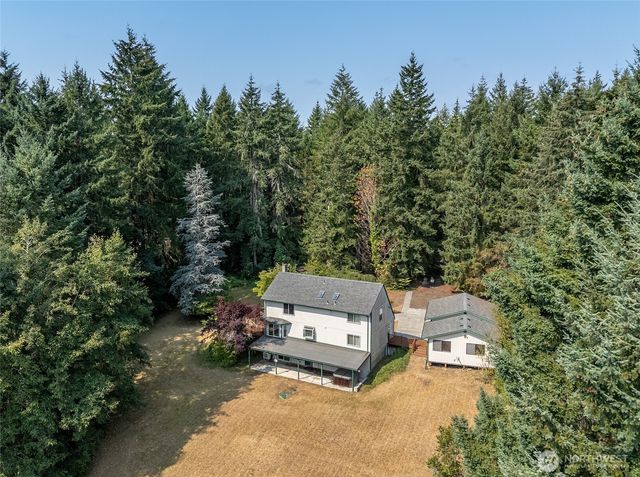 5724 NE Puget Beach Road NE, Olympia, WA 98516