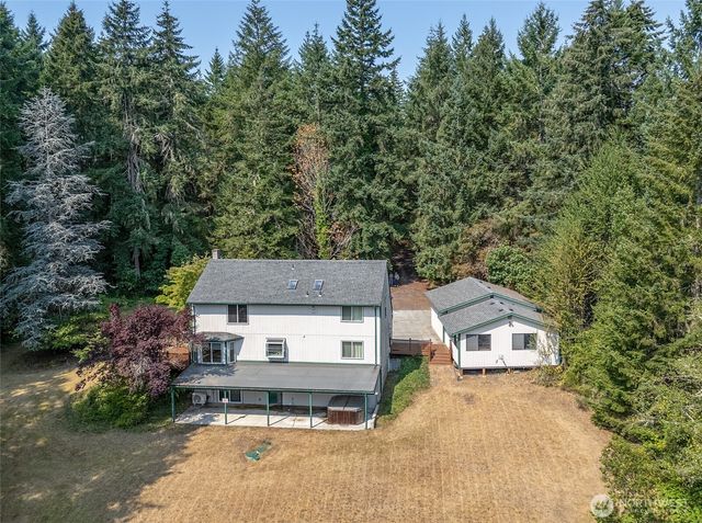 5724 NE Puget Beach Road NE, Olympia, WA 98516