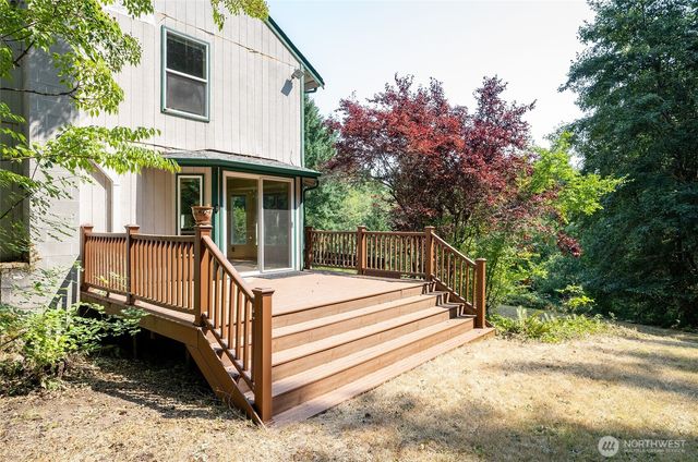 5724 NE Puget Beach Road NE, Olympia, WA 98516