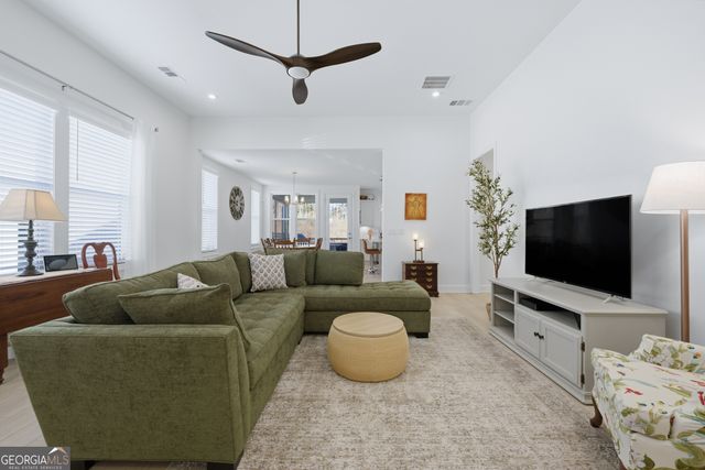 226 Geneva Way, Hoschton, GA 30548