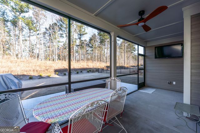 226 Geneva Way, Hoschton, GA 30548