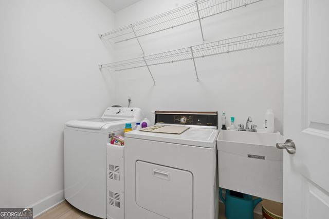 226 Geneva Way, Hoschton, GA 30548