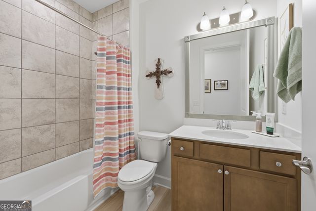 226 Geneva Way, Hoschton, GA 30548